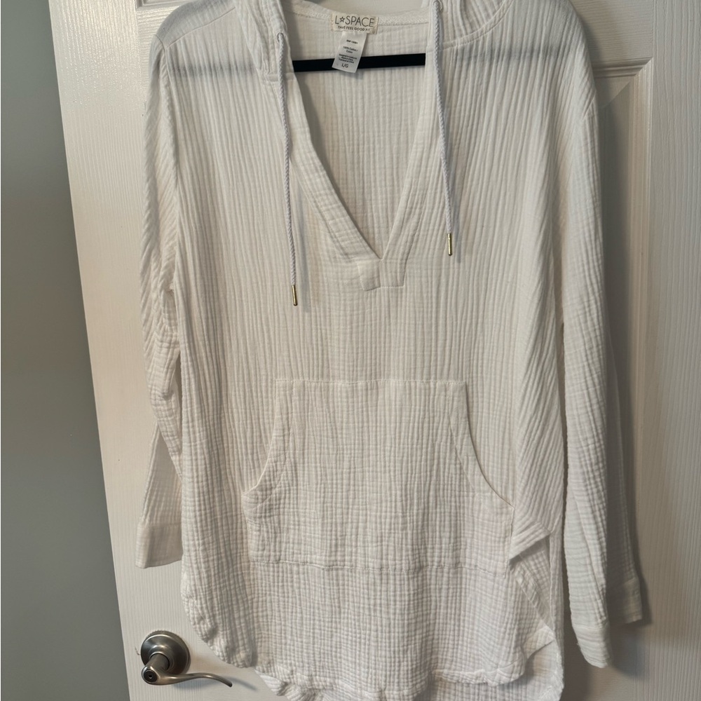 White Hooded Beach Cover Up Pullover with Front Pocket